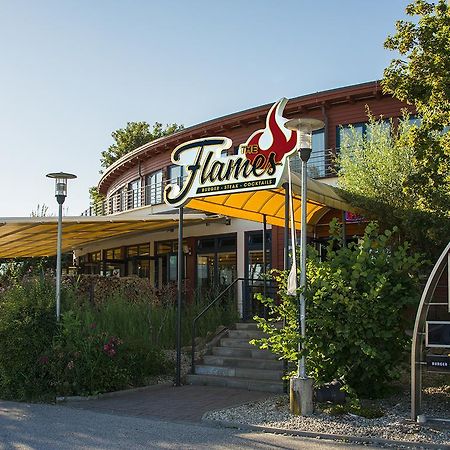 The Flames Hotel Sankt Marienkirchen bei Scharding Exterior photo